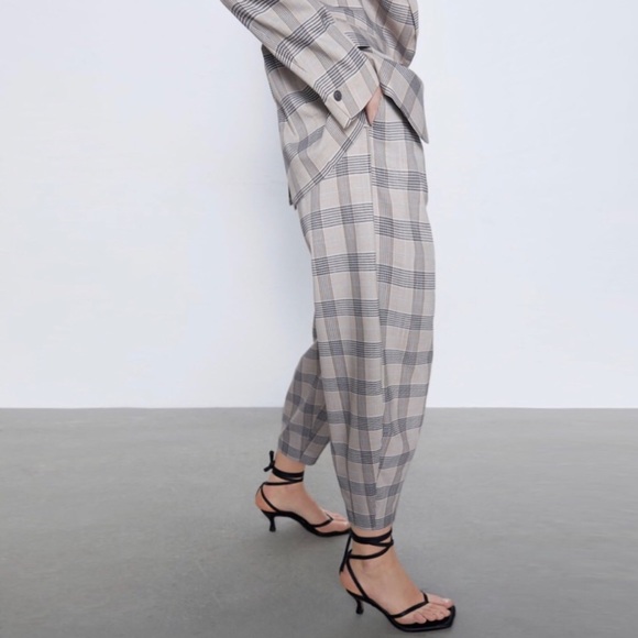 Zara Plaid Pants - Picture 6 of 9